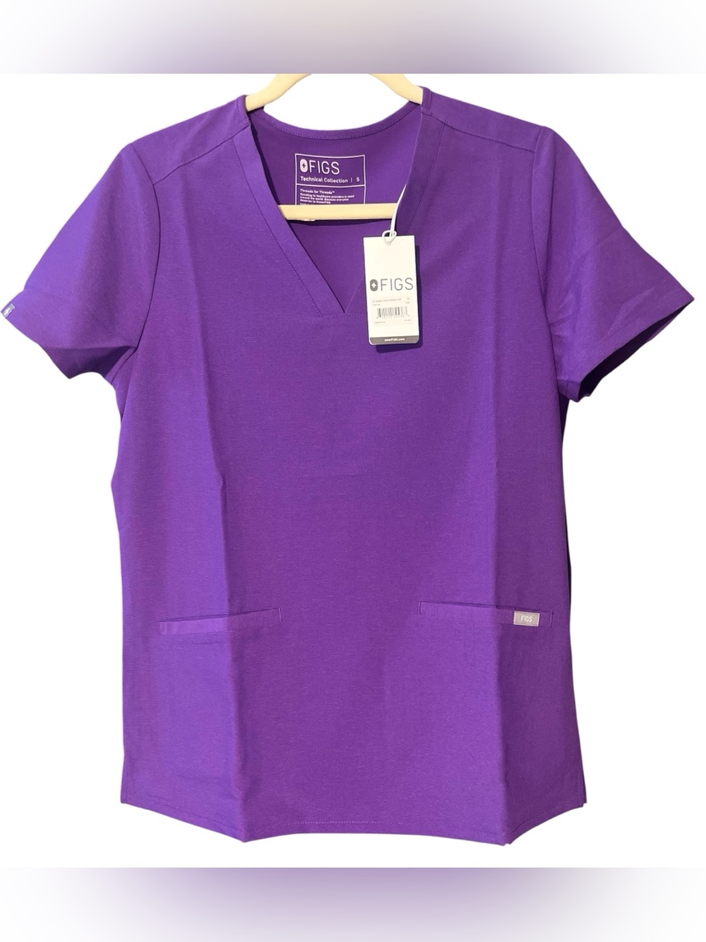 💜FIGS Casma Three-Pocket Scrub Top. Small. Violet Space Dye. NWT.